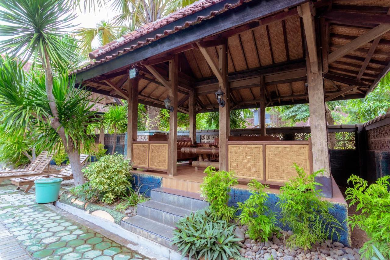 Hotel Mahkota Plengkung By Ecommerceloka Banyuwangi  Exterior photo